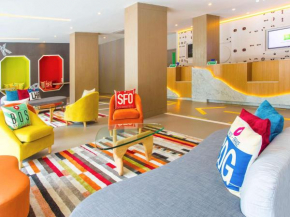 Гостиница Ibis Styles Bangkok Sukhumvit 50  Бангкок